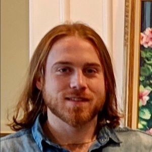 Meet your Posher, Troy